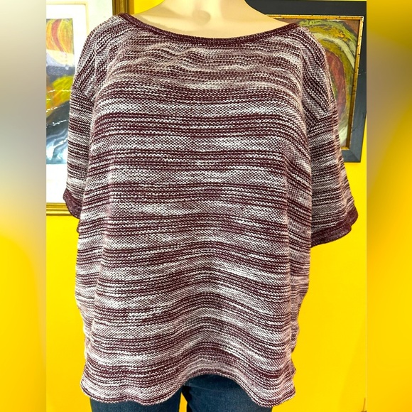 Old Navy Womens Woven Knit Magenta Short Sleeve Sweater - Picture 1 of 14